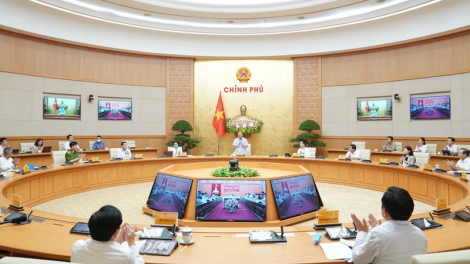 Thủ tướng Nguyễn Xuân Phúc k’đhơợng bhrợ pr’họp trực tuyến đắh Chính phủ điện tử