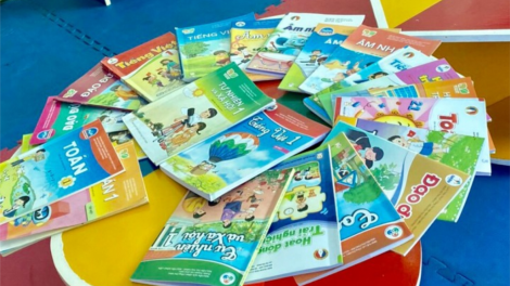 Hội đồng Quốc gia Giáo dục lâng pa dưr pa xớc manứih pa bhrợ chrooi đoọng boọp p’rá ooy đắh thi lâng bha ar giáo khoa