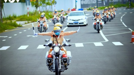Cảnh sát c’lâng p’rang prang k’tiếc k’ruung tợơp bhrợ g’luh bha lầng zư lêy tệêm ngăn c’lâng p’rang Tết 2020