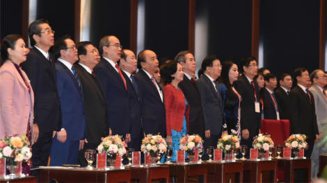 Thủ tướng Nguyễn Xuân Phúc: Kinh tế zr’nưm, hợp tác xã nắc c’lâng bh’rợ đắh lướt moót