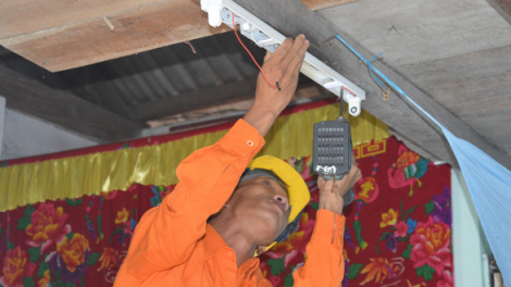 Năc ng’đươi 25 r’bhâu tỷ đồng đoọng nhâm mâng pazêng pr’loỌng đong đhanuôr coh bhươl cr’noon, da ding k’coong, hải đảo bơơn đươi điện