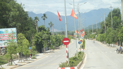 Thừa Thiên Huế: Nam Đông pa zay bhrợ têng, pa dưr chr’hoong bơơn bhrợ vel bhươl t’mêê