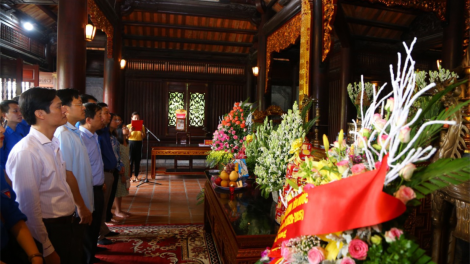 Đoàn ta đhâm c’mor Cộng sản Hồ Chí Minh Bộ Lao động – Thương binh lâng Xã hội bhrợ têng bh’rợ chô ooy k’tiêc bhlâng