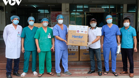 Bấc đơn vị, cha nắc ma nuyh đhị thành phố Hồ Chí Minh đh’rưah lâng VOV cher đoọng 3.000 bộ xa nập zư lêy a chắc a rang đoọng ha pêê bệnh viện cha groong pr’luh Covid-19
