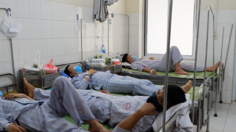 Prang k’tiêc k’ruung z’lâh 65 r’bhâu cha năc manuyh crêê pr’luh cr’ăy k’hiir ploh aham, 7 cha năc manuyh chêệt