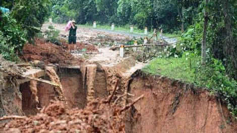 Đợ bha ar xrặ: Đhí boo tuh bhlong lâng manuyh lum zr’năh xr’dô- Lêy tơợ boo tuh ga măc pa bhlâng căh bool vêy đhị miền TrungBha ar 1: Boo tuh ga măc pa bhlâng đhị miền Trung: Muy đhr’năng âng đhí boo tuh bhlong la lay cơnh