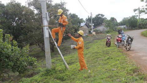 Vel Xê Đăng tr’lọ n’căr tr’xăl n’hang đươi vêy điện