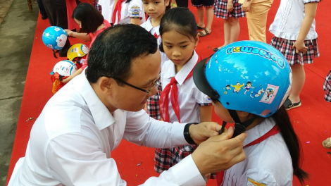 K’đươi bhrợ têng bh’rợ cher đoọng 20.000 pr’nơng bảo hiểm c’moo 2020