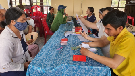 Quảng Nam: ĐoỌng 244 tỷ đồng zooi zúp manứih lưm zr’nắh k’đhạp tu cắh liêm crêê âng pr’lúh Covid-19
