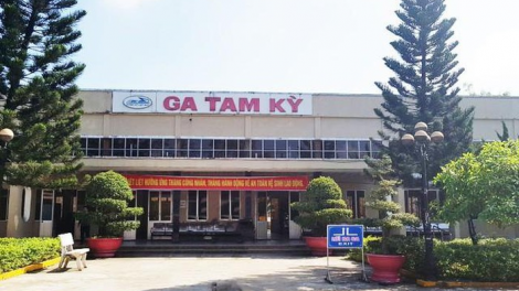 Quảng Nam k’đươi pa đhêy căh cợ pa liêm pa xiêr g’luh đoọng tàu xó c’lâng sắt Hà Nội-TPHCM
