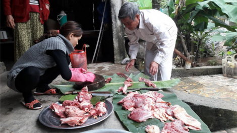 Quảng Trị: Xăl cơnh băn bh’năn tợơ lâh bêl pr’luh pr’zuôh a’ọc châu Phi dưr vaih