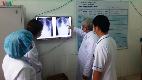 Quảng Trị: Pa xiêr apêê zên câl, bhr’lậ pr’đươi căh lâh pr’hân đoọng k’rong đơc zên bạc ha bh’rợ cha groong pr’luh Covid-19