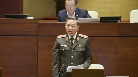 Quốc hội prá xay ooy dự án Luật Zêl, cha groong ma túy ( bhrợ bhr’lậ)