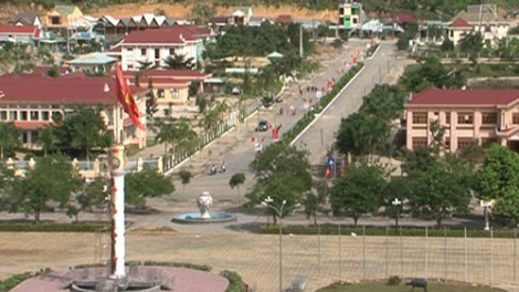 Tây Giang t’bhlâng ra văng g’lúh thi tốt nghiệp THPT
