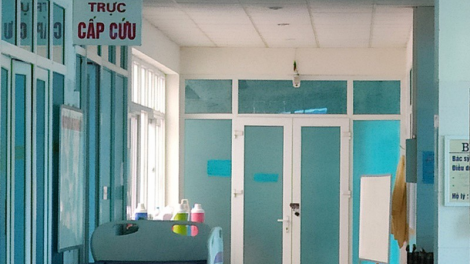 Dzoóc ooy t’nool điện dal thế coóp a chim, muy cha năc học sinh crêê điện giật ngân pa bhlâng