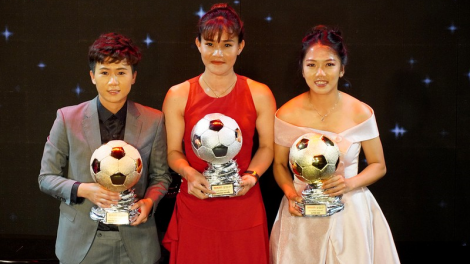 Hơnh deh đợ apêê ngai g’lăng choom bhlâng âng bong đá Việt Nam coh c’moo 2019