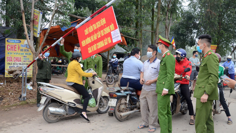 Chr’val Sơn Lôi, chr’hoong Bình Xuyên doọ dzợ ta đoọng ăt la lay đoọng zâl cha groong pr’luh Covid-19