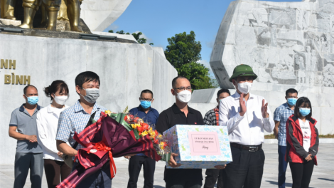 29 y bác sĩ tỉnh Quảng Bình tình nguyện lươt ooy thành phố Hồ Chí Minh zâl pr’luh Covid-19