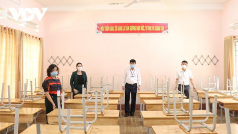 Apêê vel đong ơy ra văng xang đoọng ha g’luh thi tốt nghiệp THPT c’moo 2021