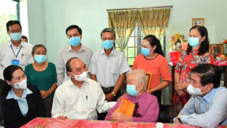 Chủ tịch k’tiêc k’ruung Quyết định ooy bh’rợ đoọng pr’hêl đha lum bêl hay tươc 74 c’moo t’ngay Thương binh- Liệt sỹ