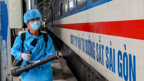 K’noọ 400 đhanuôr Quảng Trị tơợ thành phố Hồ Chí Minh chô ooy đông lâng tàu hoả têêm ngăn