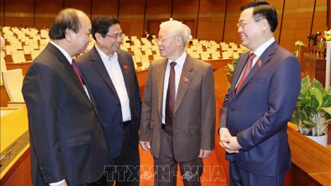 Bêl đâu 5/4, Quốc hội bầu Chủ tịch k’tiếc k’ruung lâng Thủ tướng lâng bh’rợ t’moót phiếu lưn lớơp