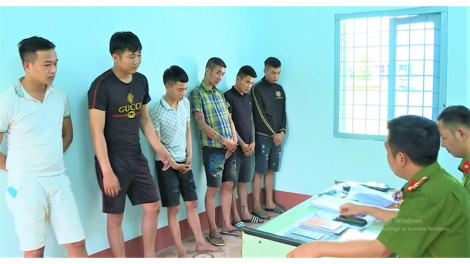 Bh’rợ tín dụng cắh liêm crêê