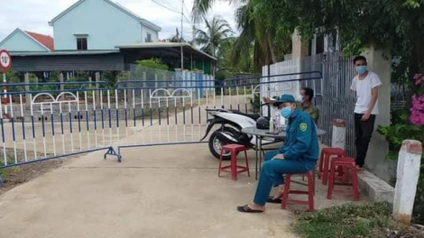 Khánh Hòa bhrợ têng cơnh xa nay Chỉ thị 16 đhị 3 chr’hoong, thị xã, thành phố