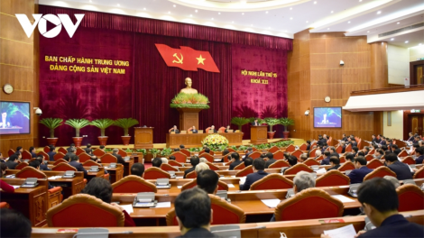 Đại hội 13 âng Đảng: Râu bha lâng âng bh’rợ bhr’lậ pa liêm Đảng lâng pa dưr cr’noọ bh’rợ pa dưr k’tiêc k’ruung