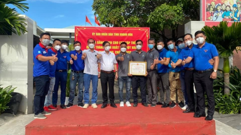 Khánh Hoà: Doanh nghiệp zooi đhanuôr cha groong Covid-19
