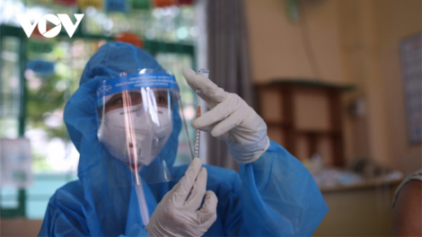 TP.HCM tợơp têm vaccine đoọng ha lâh 1.800 p’niên