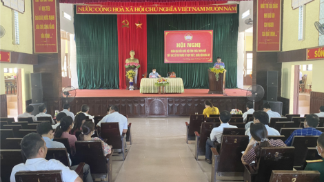 C’bhuh Đại biểu Quốc hội tỉnh Thừa Thiên Huế lum prá lâng đha nuôr đhị chr’hoong Alưới