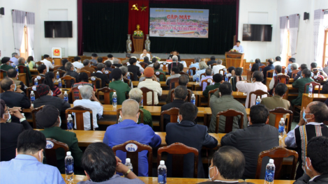 Xay moon đăh bầu cử đhị chr’hoong TâyGiang, tỉnh Quảng Nam: Pa dưr c’rơ chr’năp âng ma nuyh t’cooh t’ha