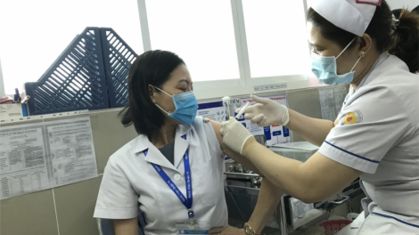 Ma nưih pa bhrợ coh Bệnh viện Bệnh nhiệt đới crêê Covid-19 vêy đợ vi rút doó bâc