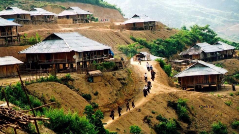 Prá xay xang t’nooi pazêng acoon coh dợ bâc râu zr’năh k’đhap, vêy đợ râu zr’năh k’đhap la lay