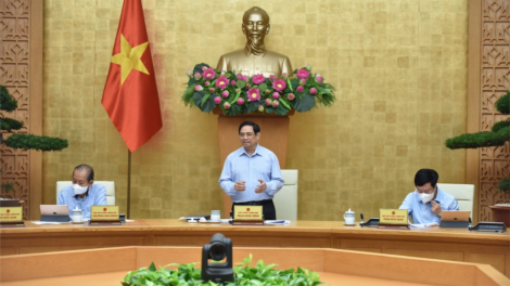 Thủ tướng k’đhơợng bhrợ pr’hop hân cơnh lâng Ban K’đhơợng xay K’tiêc k’ruung zêl, cha groong Covid-19
