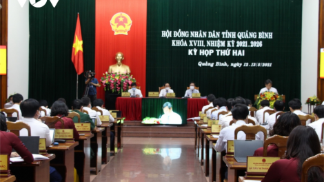 Quảng Bình: Bhrợ pa đệ pr’hop HĐND, k’rong t’mooh, xay bhrợ bâc xa nay ooy xa nay tr’mông vel đong