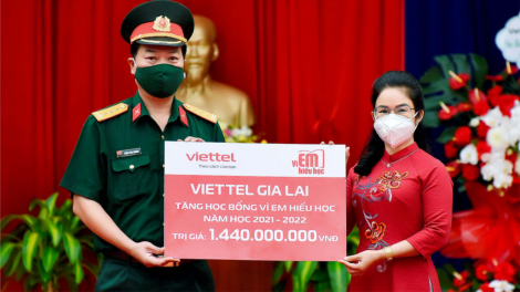 Lâh 200 r’bhâu hun học bổng: Tu ađhi zay học vêy chr’năp lâh 40 tỷ đồng