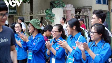 Bhiêc bhan hơnh deh 20 c’moo bh’rợ xa nay p’têêt c’rơ hân noo thi