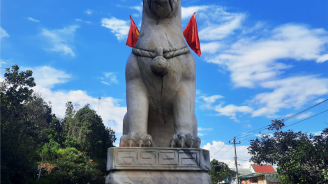 N'jơh lơi bấc tượng a’choo đhị chr’hoong k’coong ch’ngai Tây Giang