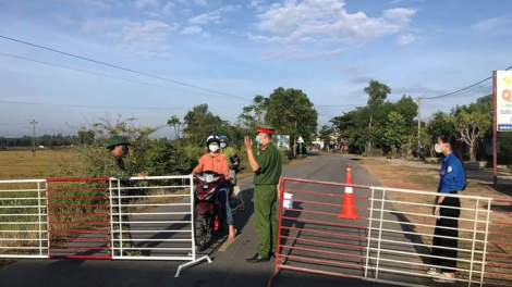 Thừa Thiên Huế: Bấc zr’lụ pa xiêr bh’rợ zâl cha groong pr’luh cr’ăy Covid-19