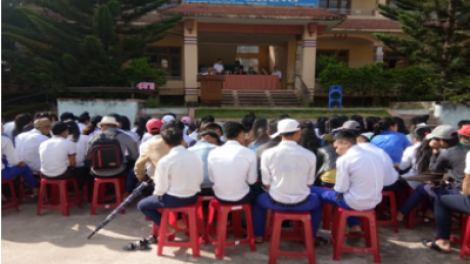 Da ding ca coong Quảng Nam: T’ngay thi tr’nơơp dưr vaih yêm têêm liêm ta nih