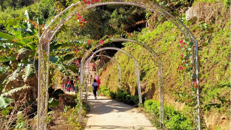 Vel Thẳm – đhị tươc t’mêê liêm pr’hay