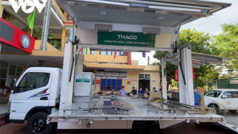 Quảng Bình: Đươi xe chuyên dụng đoọng tiêm vắc xin zâl cha groong Covid-19 ha đhanuôr coh zr’lụ c’noong k’tiêc