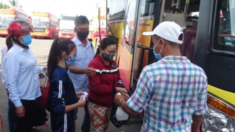 Quảng Nam ra văng bhrợ cớ chốt ch’mêet lêy pr’luh, p’too moon đha nuôr oó lâh lươt ra vach