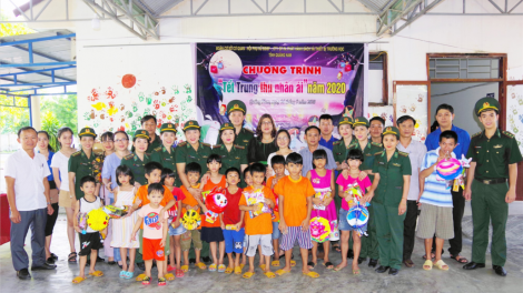 Quảng Nam: Cher đoọng 148 hun pr’hêl Trung thu đoọng ha p’niên vel Hoà Bình