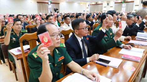 Quảng Nam pa xiêr ma nưih pa bhrợ lâh 4 r’bhâu biên chế coh 5 c’moo