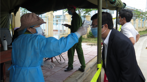 Quảng Ngãi: Zư lêy liêm bh’rợ zêl, cha groong Covid-19 ting c’lâng “doó pa rợơng coh vel đong ha dợ pa rợơng apêê tợơ lơơng”