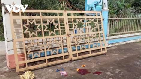 Xang g’luh ha râp c’riing trường, 1 học sinh căh ma mông, tỉnh Quảng Nam ch’mêêt lêy cớ pr’đơợ âng trường học