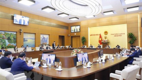T’ngay ( 21/12) Ủy ban TVQH họp g’luh 2 âng pr’hop g’luh 6